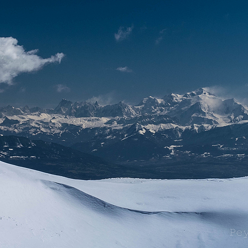 Snow dunes